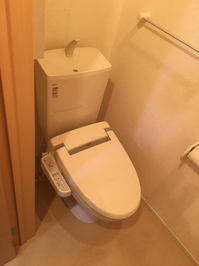 引越し入居前 1ldk マンション まるごとハウスクリーニングパック 鹿児島県姶良市　作業完了　トイレ
